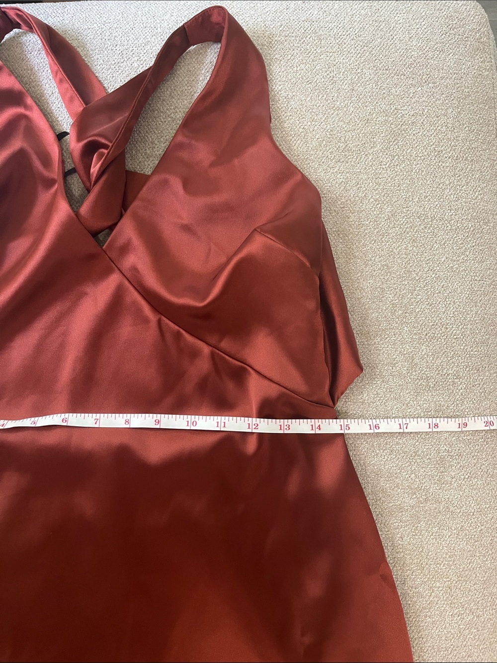 Lulu’s Satin V-Neck Slip Gown in Copper Brown NWT Medium - Picture 15 of 16